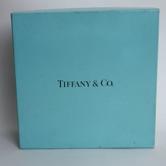 Tiffany & Co Large Squared Box and String Bag - Picture 6 of 11